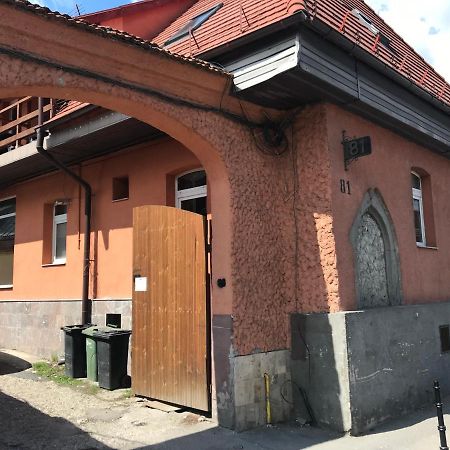 Hotel Scarlette Braszów Zewnętrze zdjęcie