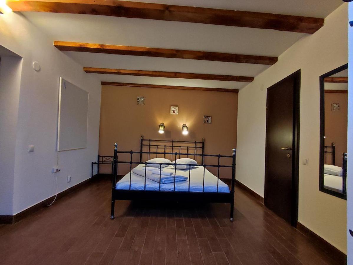 Hotel Scarlette Braszów Zewnętrze zdjęcie