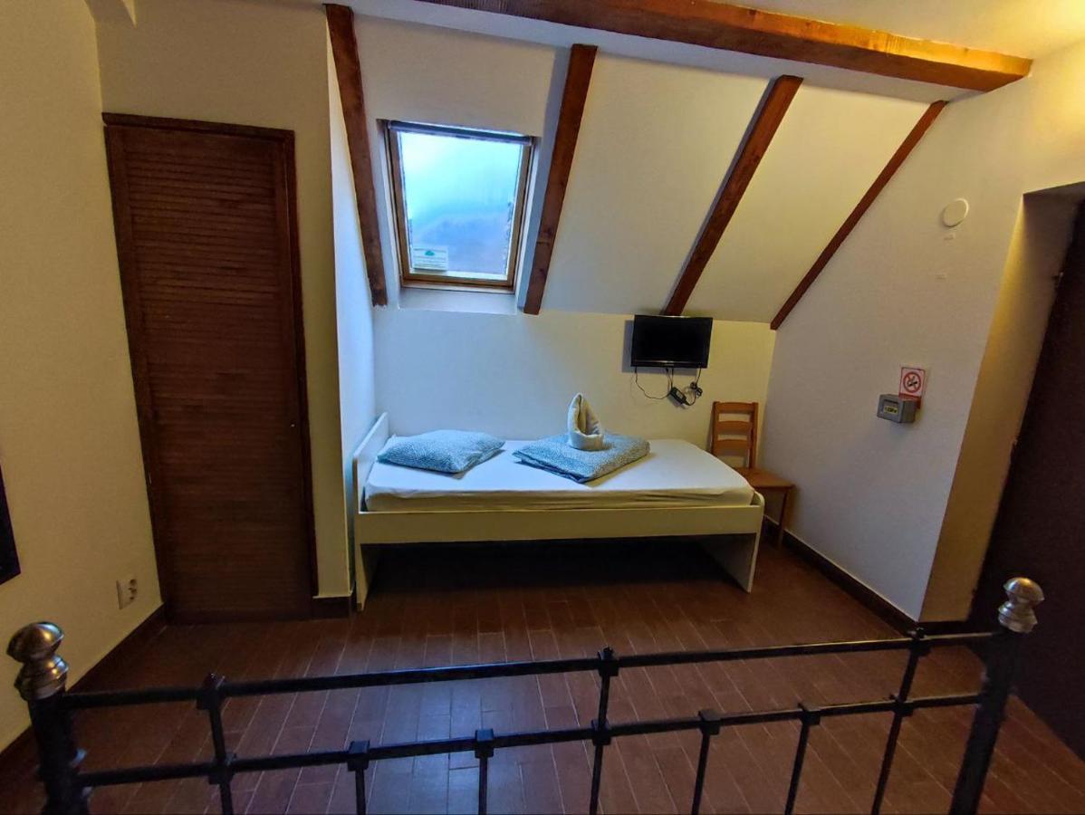 Hotel Scarlette Braszów Zewnętrze zdjęcie