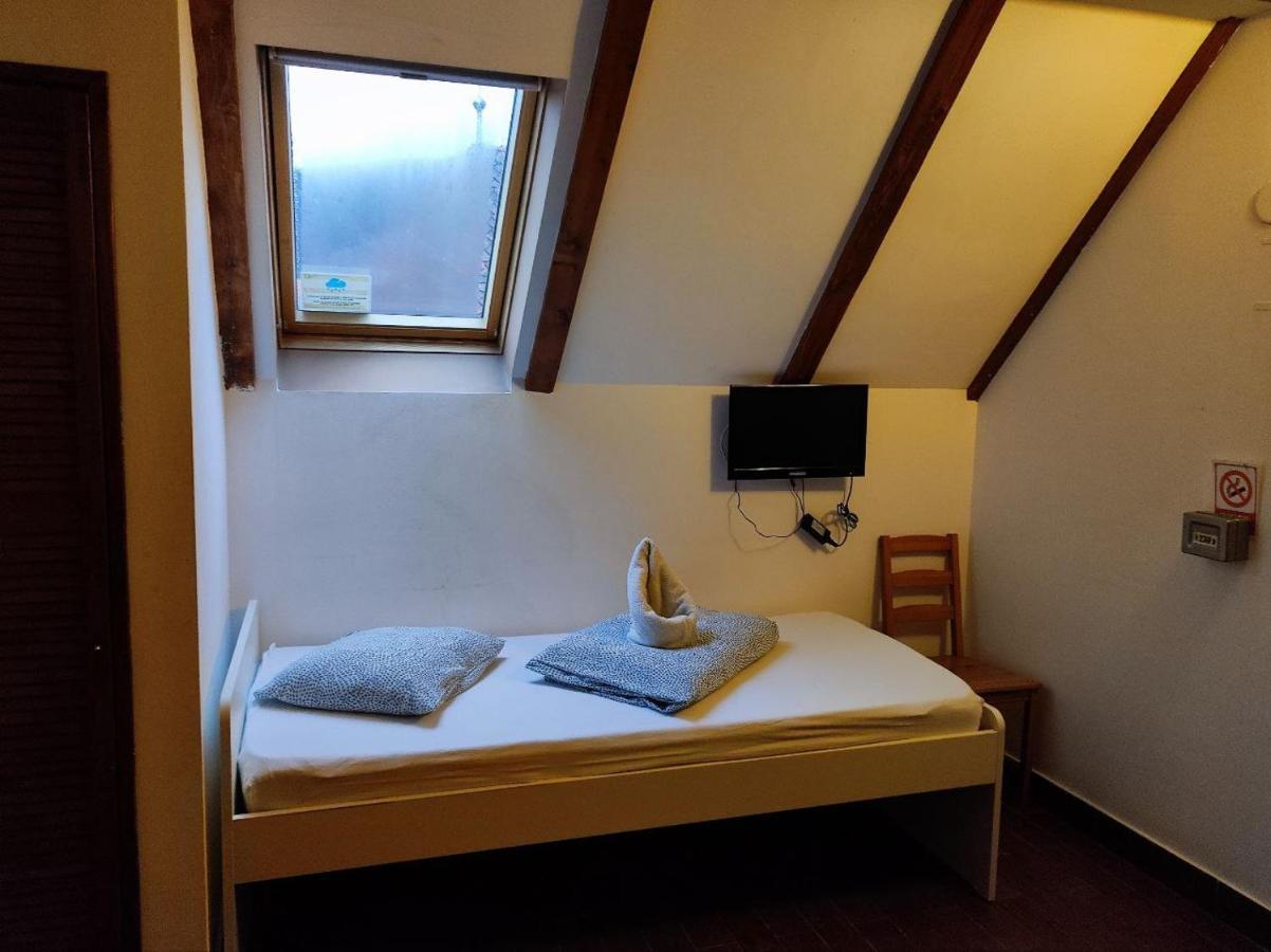 Hotel Scarlette Braszów Zewnętrze zdjęcie